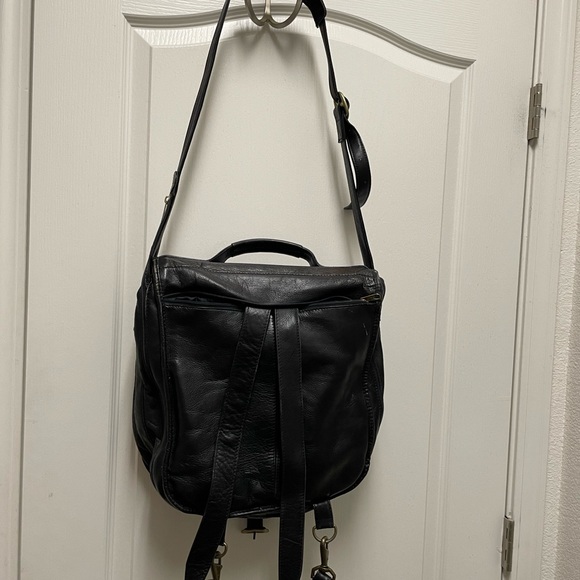 Nice back pack. - Picture 2 of 5